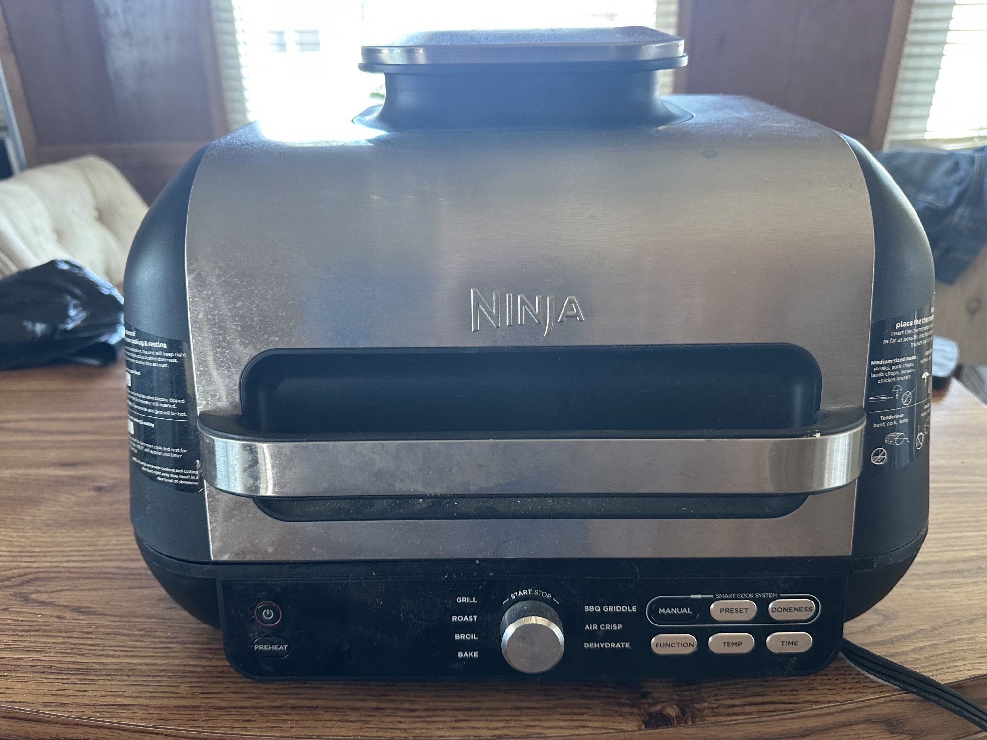 Ninja NG651 Programmable 7 In 1 Air Fryer