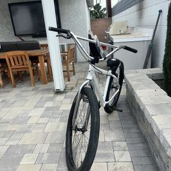 Cookies Nd Creme Limited Edition  Big flyer 