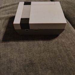 mini NES 