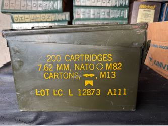 Vintage USA Military Ammo Box 200 Cartridges 7.62 MM NATO M82 M13 Metal Ammo Can