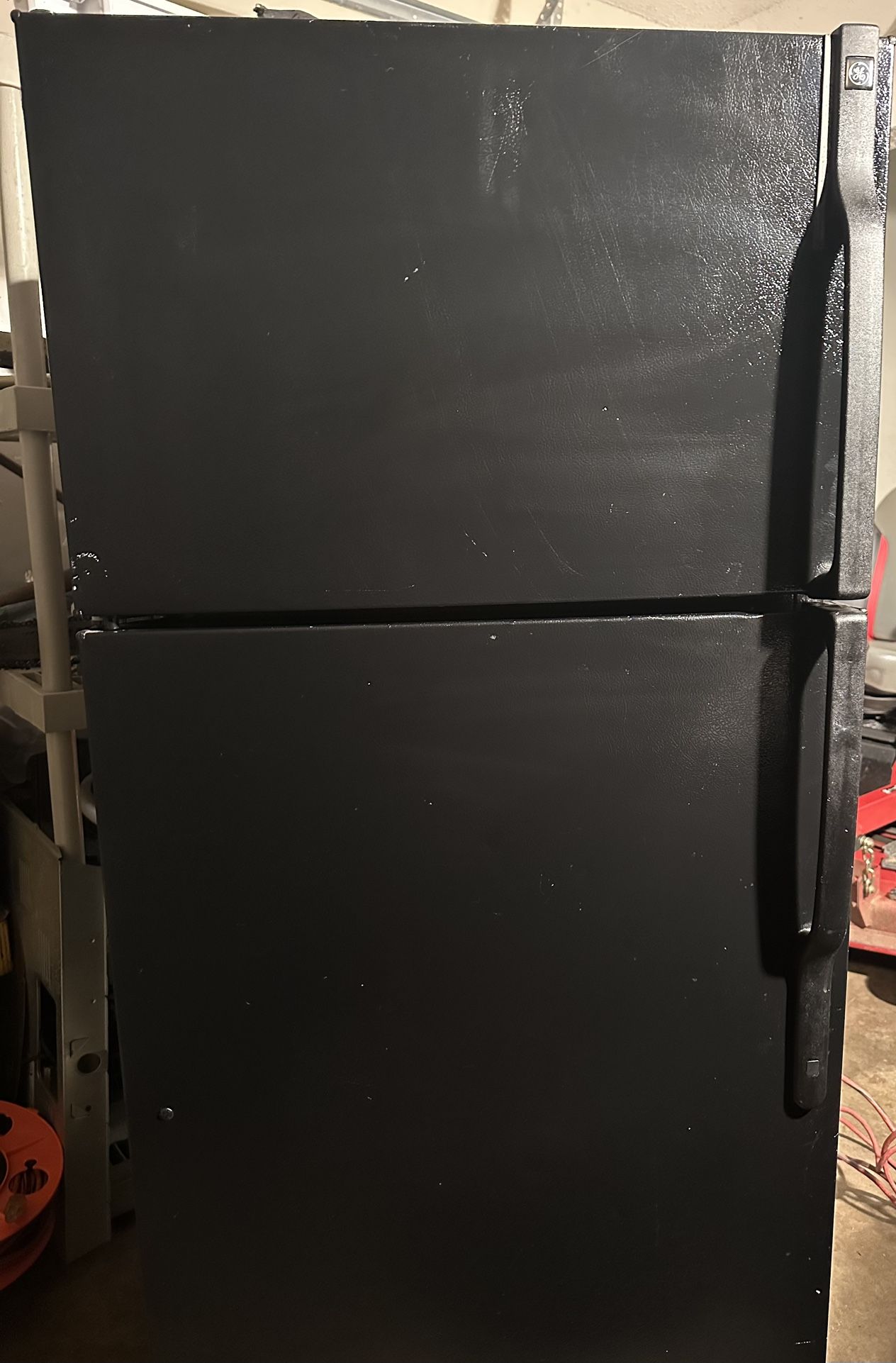 GE Black Refrigerator (FREE DELIVERY)