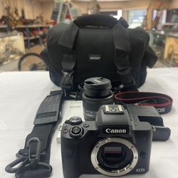 Cannon Eos M50
