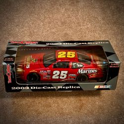 (#212) Bobby Hamilton Jr 2003 US MARINES Nascar 1:24 Die-Cast Team Caliber #25