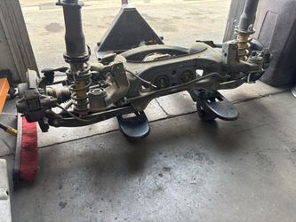 Lexus Is Independent rear differential rear end