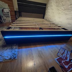 Queen Bed Frame 