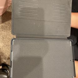 Speck IPad 8th Gen 10.2 Case (Gray)