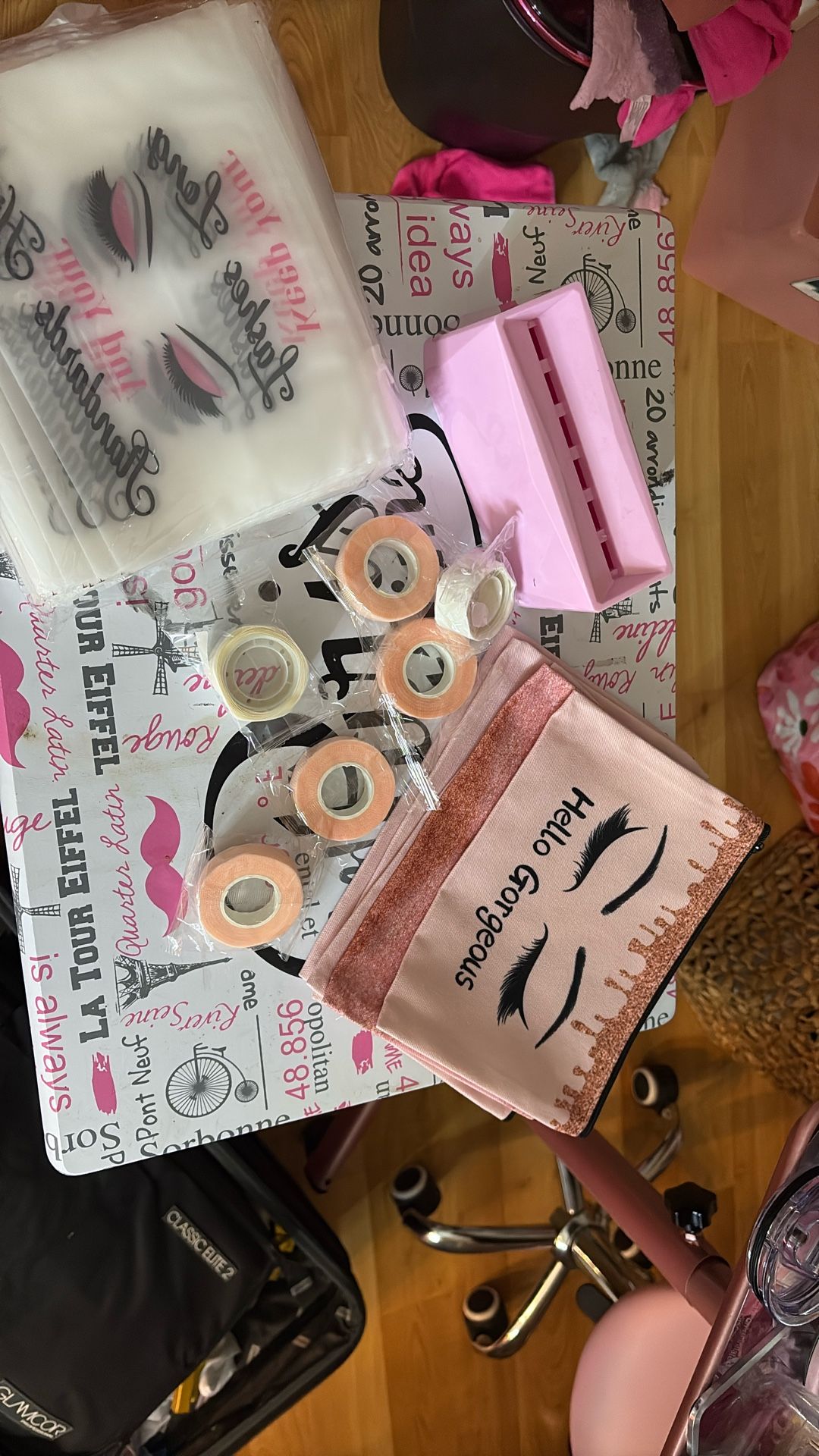 Pink Eyelash Supply