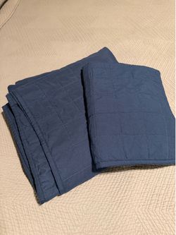 Twin blanket and sham
