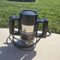 Black and Decker plunge cut router