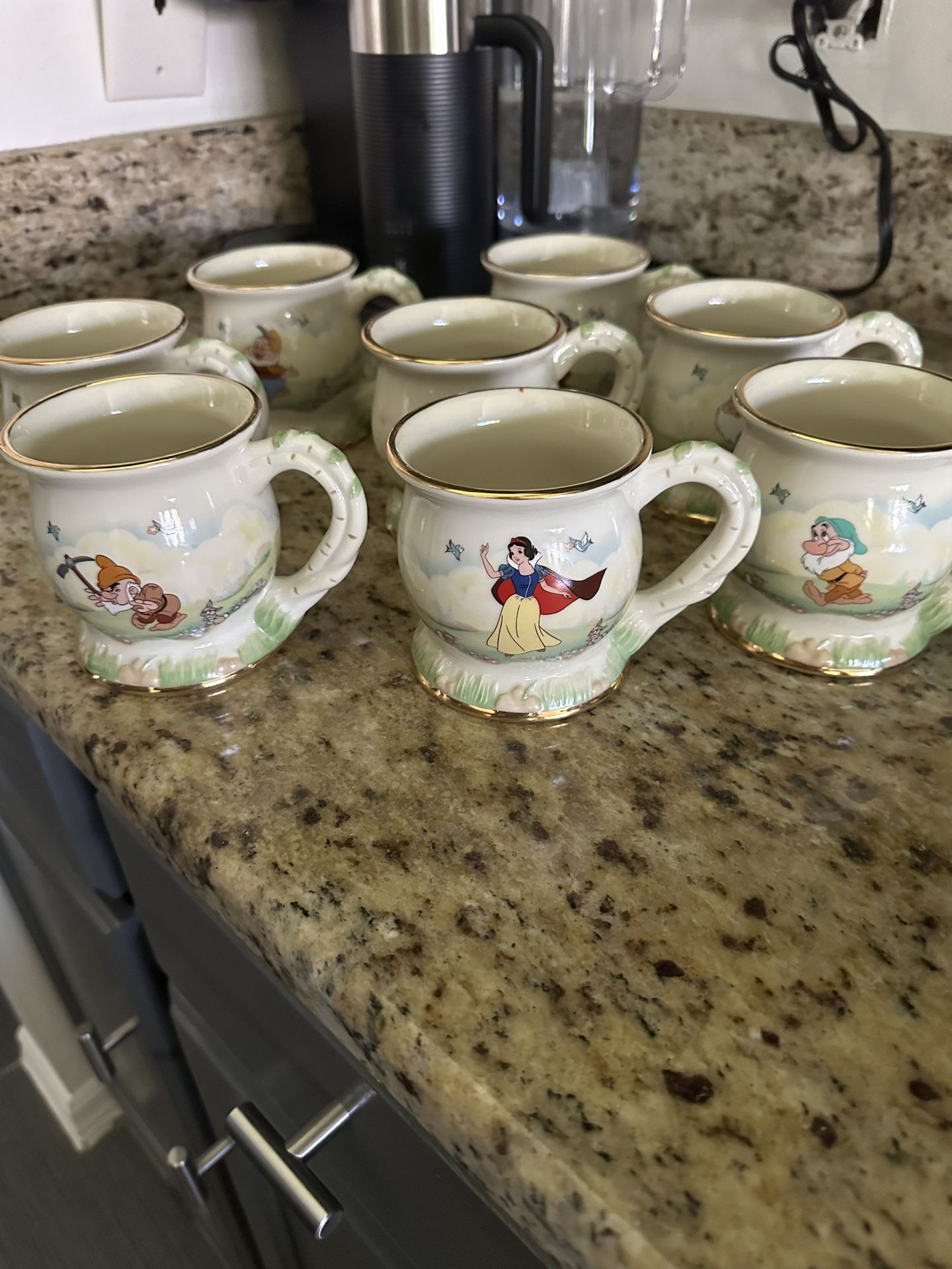Lenox Collections Disney Snow White and Dwarfs Mug Set - 8 Mugs