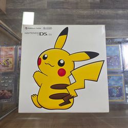 Nintendo DS Lite Pokémon Center Pikachu Edition New