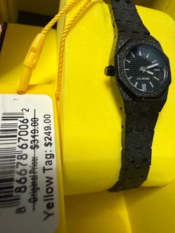 Invicta women’s black glitter watch 18mm new