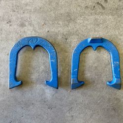 Pitching Horseshoes