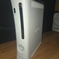 Xbox 360 With Cords