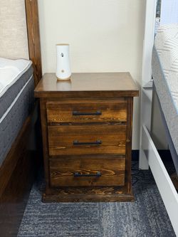 Solid Wood 3-Drawer Nightstand
