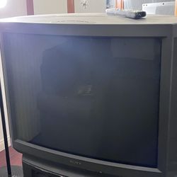 36 Inch Sony TV