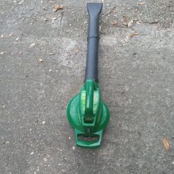 LEAF BLOWER (WEED EATER)