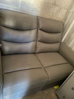 Two piece reclining set