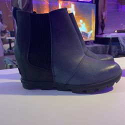 Sorel Size 9 Wedge Booties 