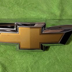 2025 Chevy Trailblazer emblem