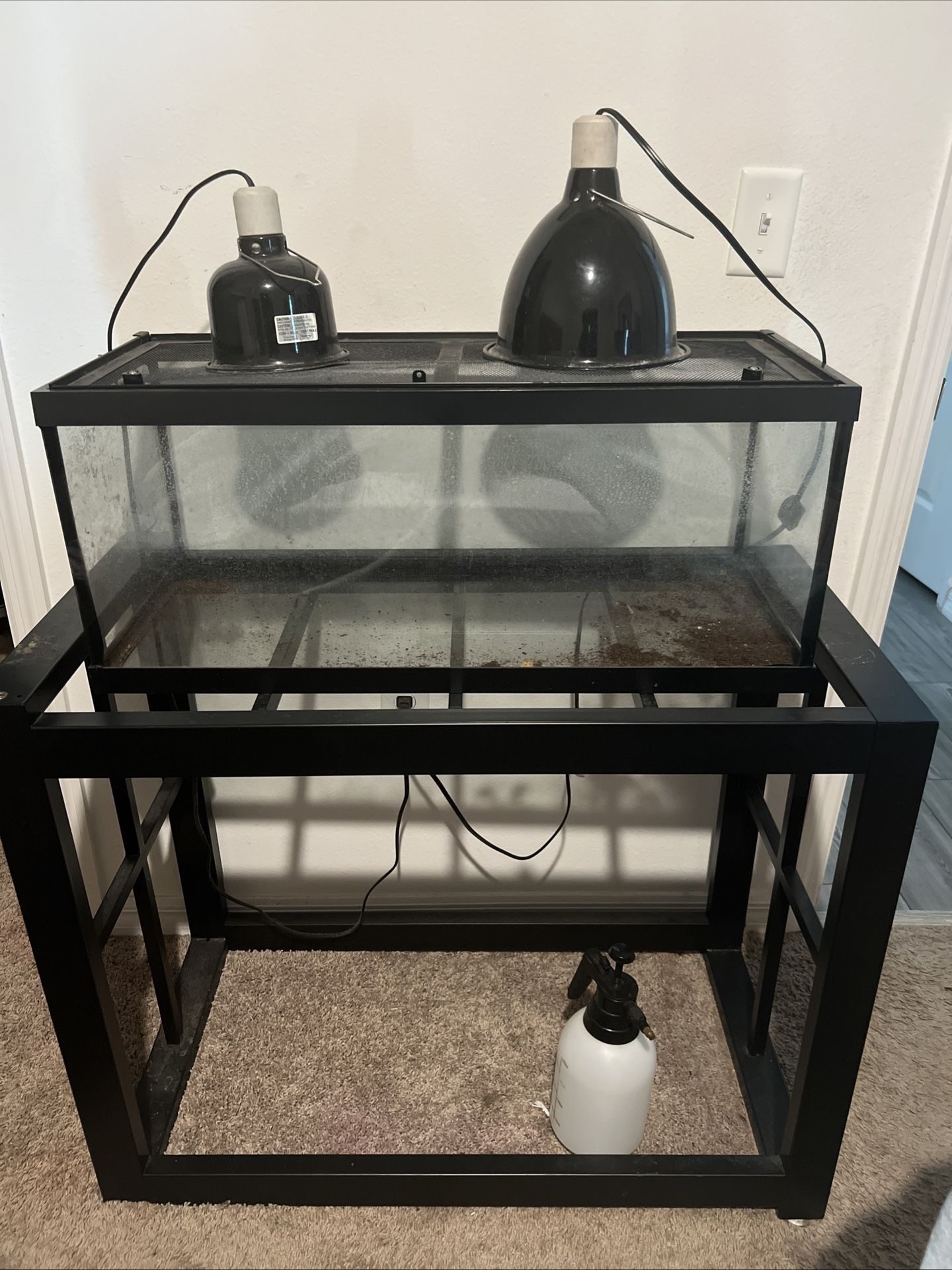 20 Gallon Slightly Used Fish Tank Along With Stand And 2 Lights
