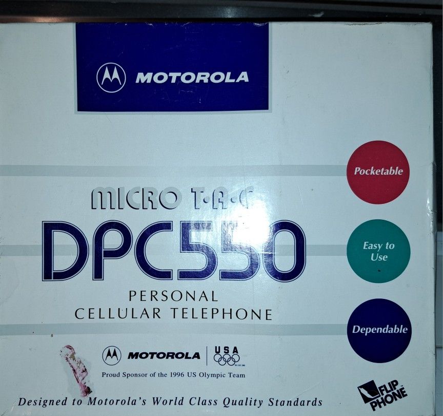 DPC550 Personal Cellular Phone