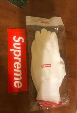 Supreme Rubberized gloves white