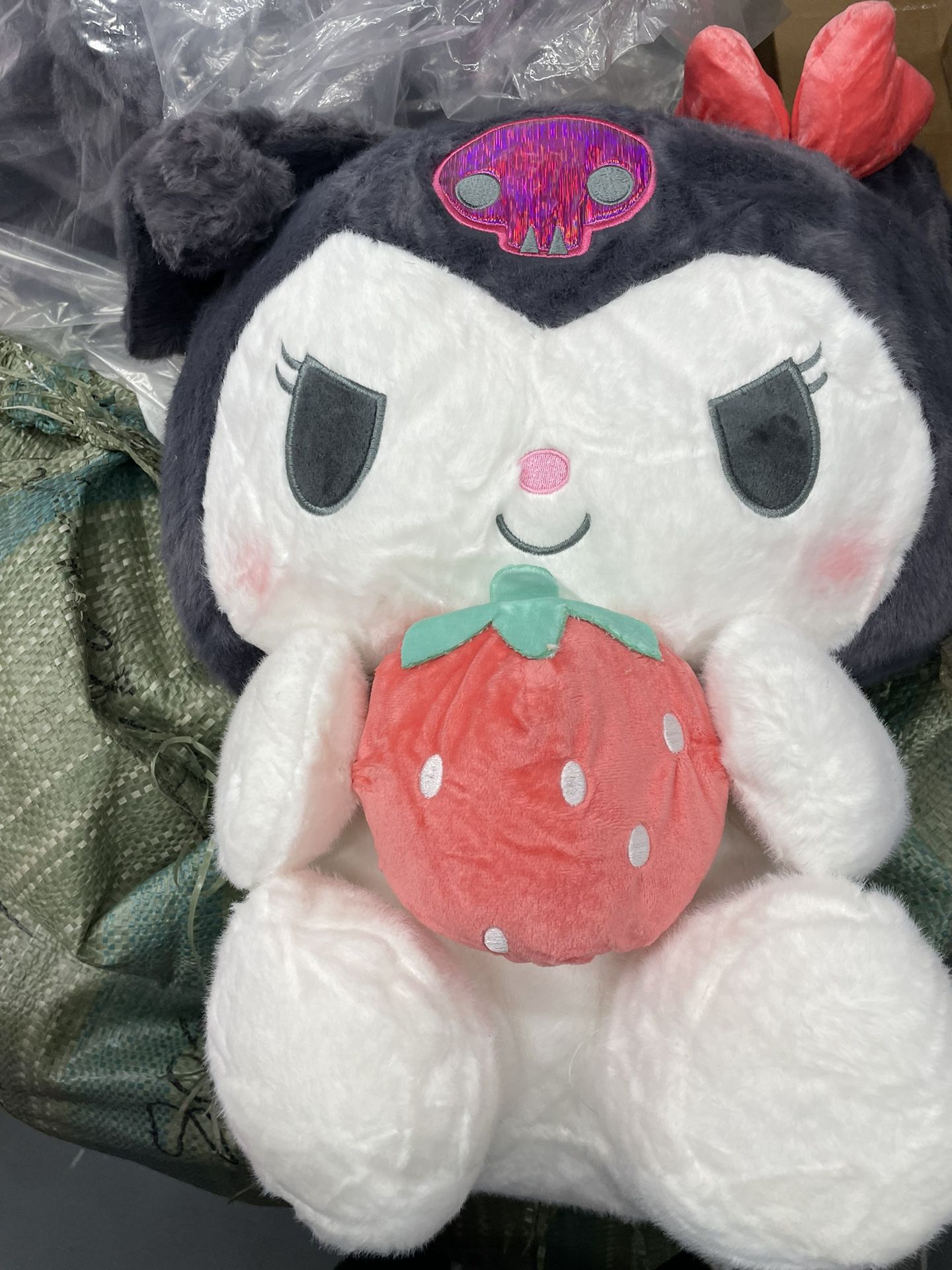LARGE SANRIO PLUSHY KUROMI MY MELODY