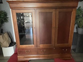 Entertainment Center 