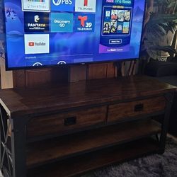 Smart Tv With Stand 