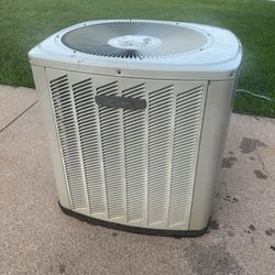 TRANE Used Central Air Conditioner Condenser 