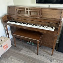 Yamaha Piano - Delivery Available 