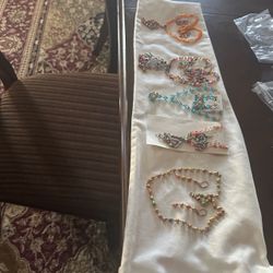 Free Art Jewelry Set