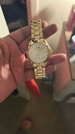 Coach Watch 