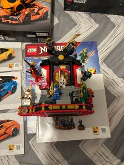 Lego Ninjago characters temple 15 anniversary