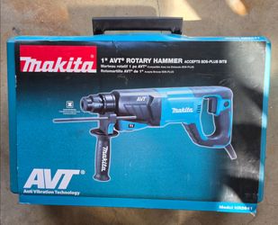 *NEW* Makita HR2641 1" AVT Rotary Hammer Drill