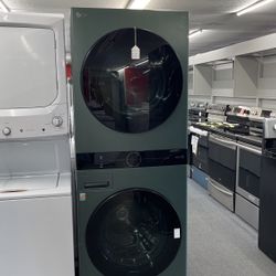 New Scratch And Dent LG Front Load Stackable Washer And Dryer. 1 Year Warranty 