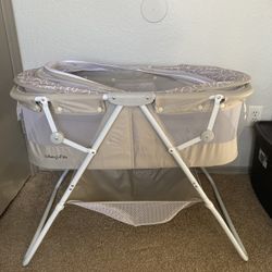 Bassinet - Dream On Me 