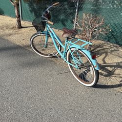 Awesome HUFFY DELUXE BIKE