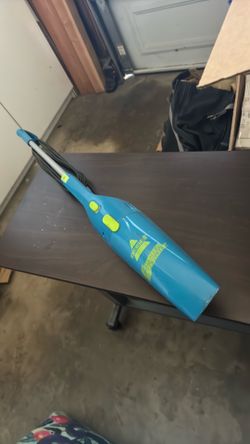 Bissell featherweight vacuum