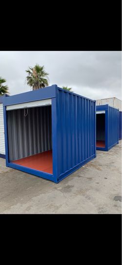 10’ shipping container