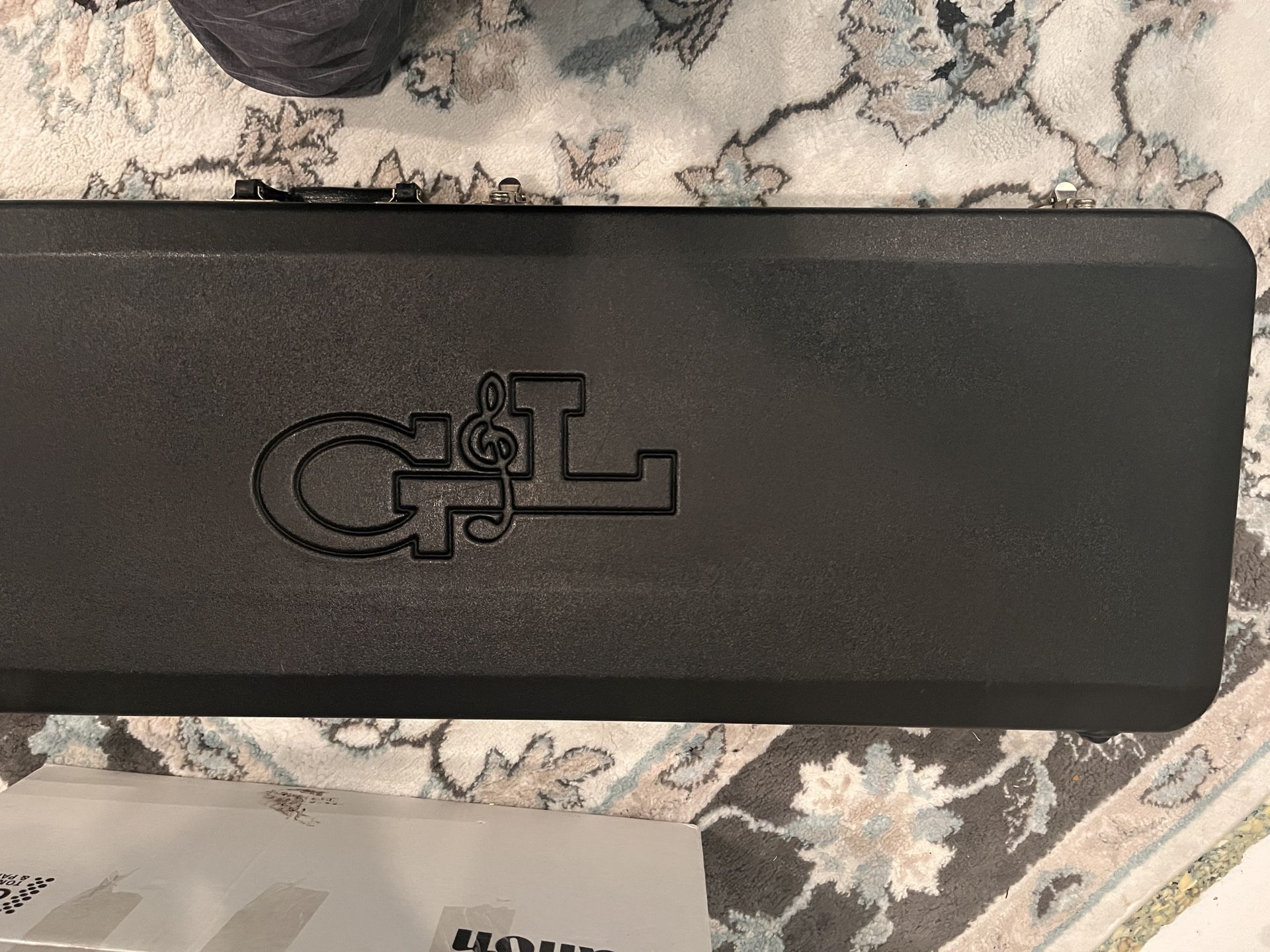 G&L Hard shell Guitar  Case 