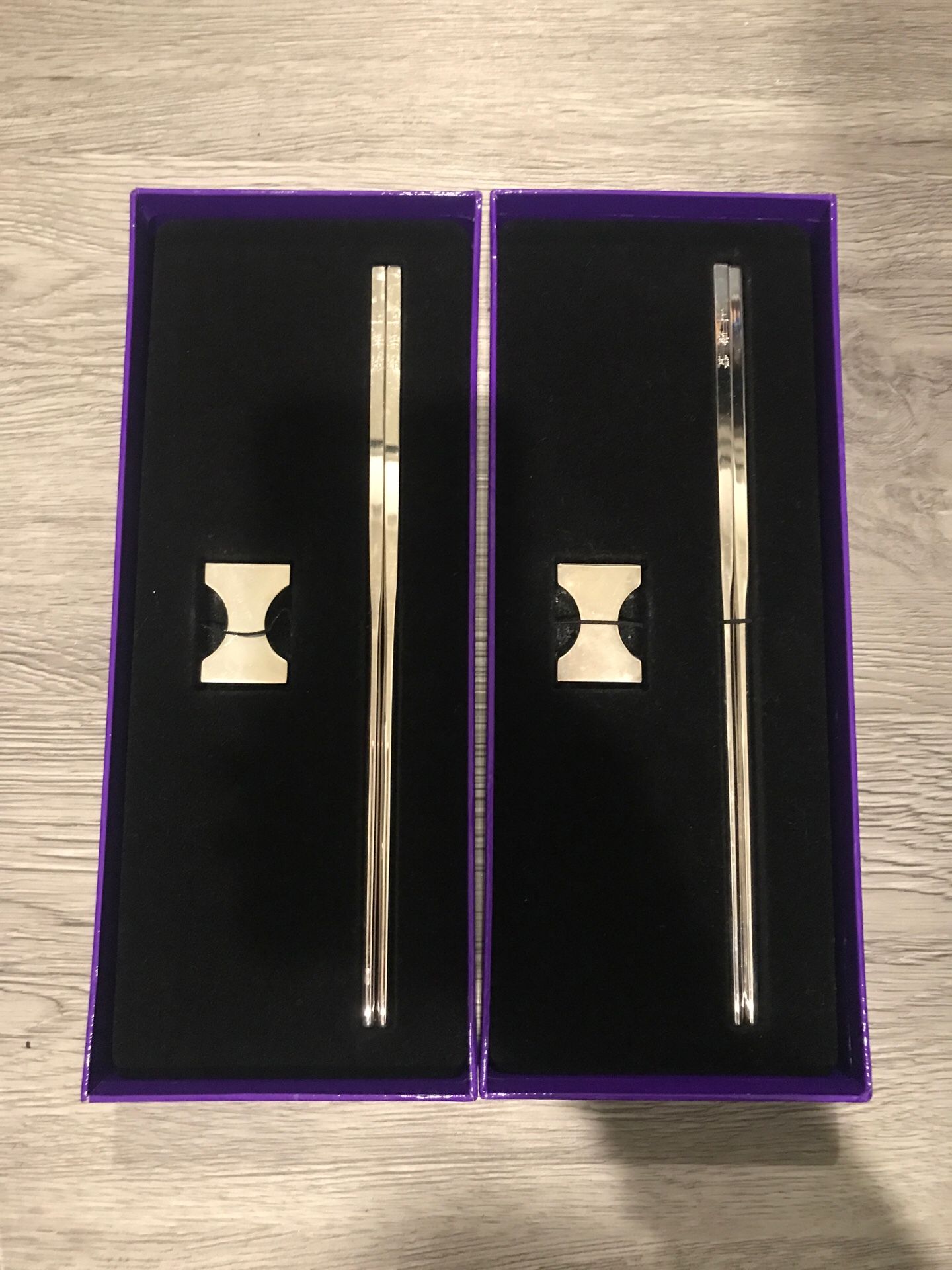 Shanghai Tang Silver plated Chopsticks (2 sets with rests)