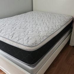 NEW QUEEN PILLOW-TOP MATTRESS AND BOX SPRING - 2PC