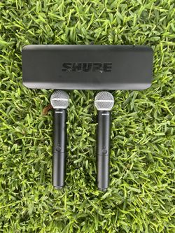 Shure BLX Dual Channel Wireless Microphone System