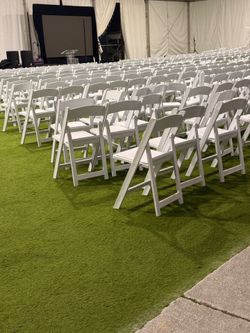 NEW  White Resin Folding Chair: Ideal for Indoor Outdoor Mesas Sillas Para Fiesta Events, Parties, and More