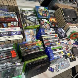 6 Game Consoles (Xbox, Nintendo, PlayStation) & 150+ Video Games 