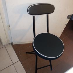 Fold Up Stool 