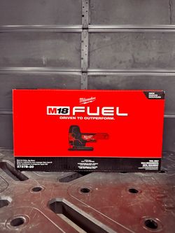 Milwaukee M18 FUEL Barrel Grip Jig Saw (Tool Only)