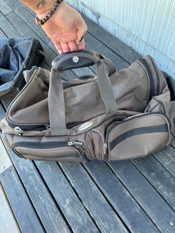 Free carry on bags